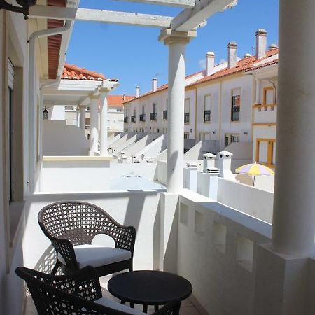 Baleal Holiday House Bagian luar foto